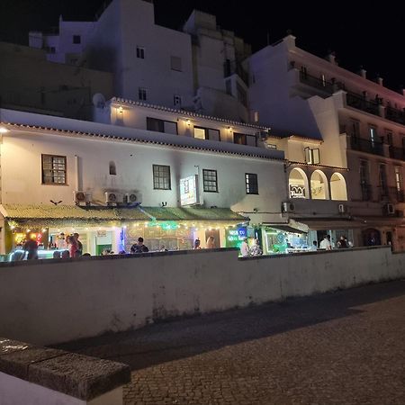 Wonder Charm Guesthouse Albufeira Luaran gambar