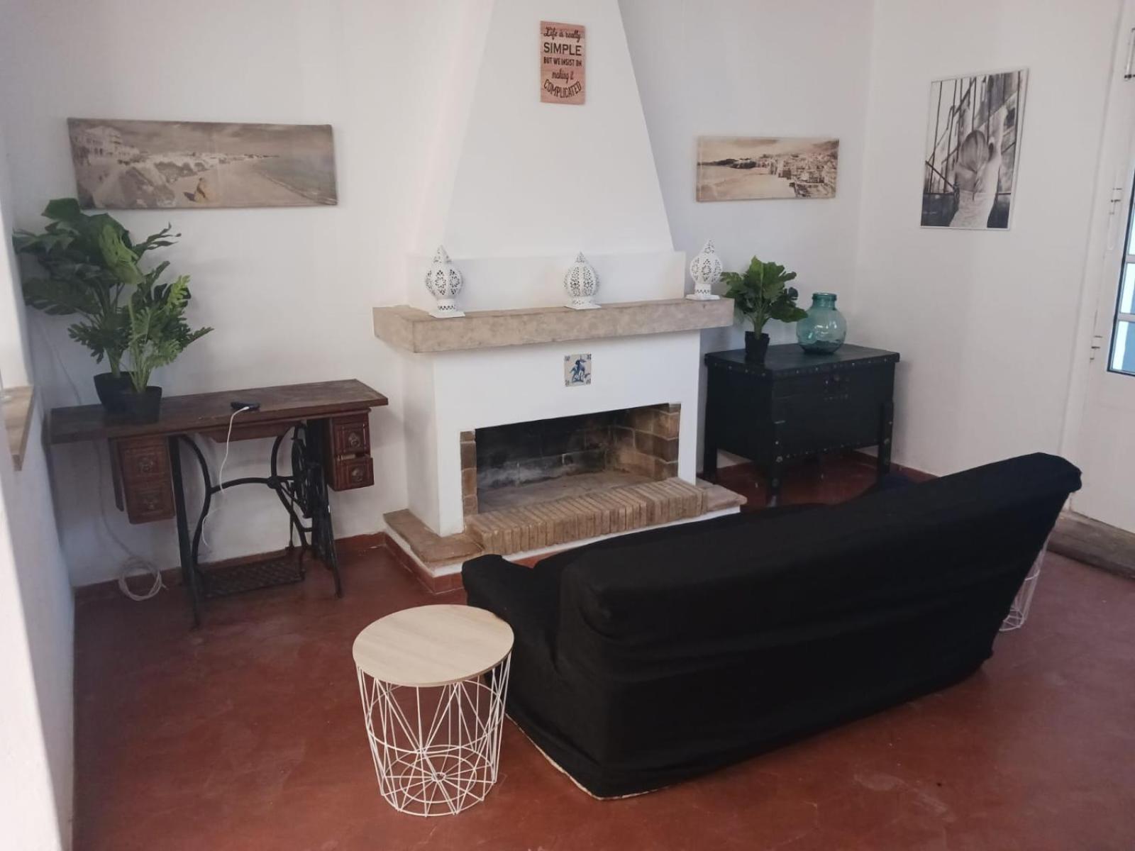 Wonder Charm Guesthouse Albufeira Luaran gambar
